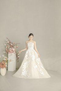 03-20844 Yolan Cris　ヨーランクリス　weddingdress wedding dress レース