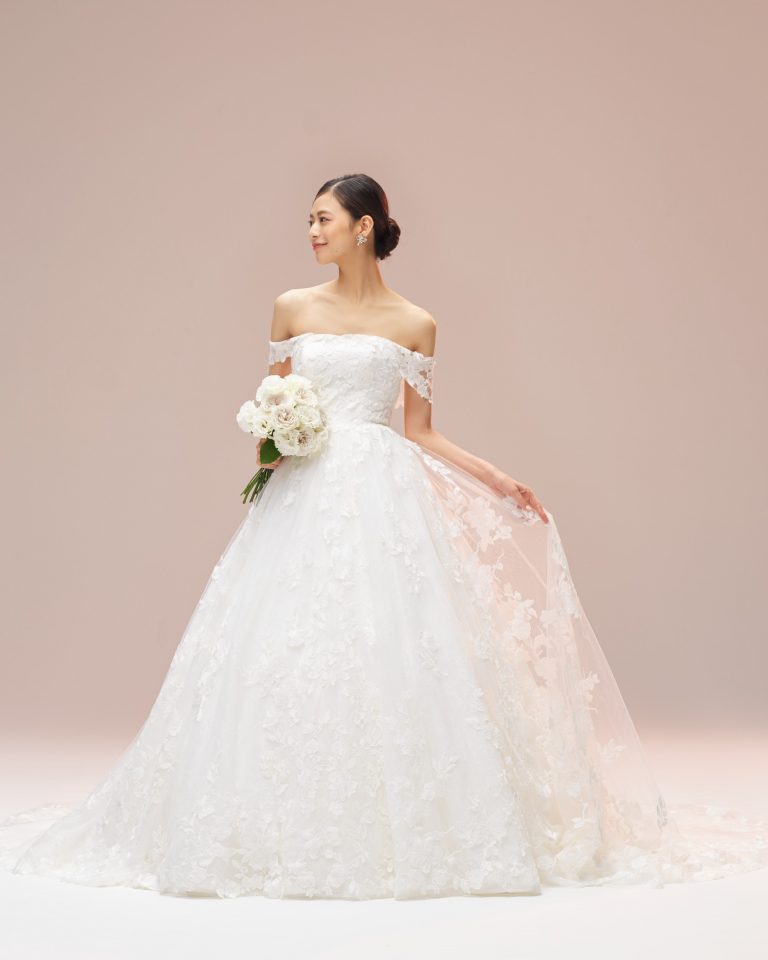 03-20849 JANE　esum　エスム　ウェディングドレス　weddingdress オフショルダー　レース