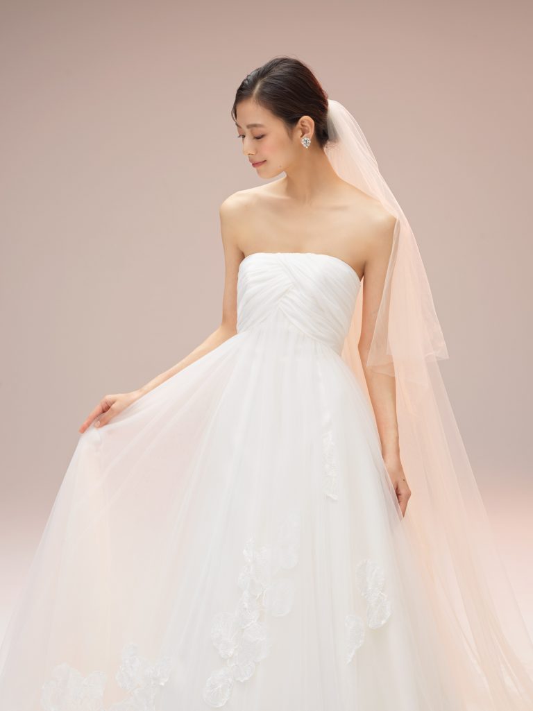 03-20860　MOLLY　レース　エンパイアライン　ウェディングドレス　weddingdress wedding dress esum エスム