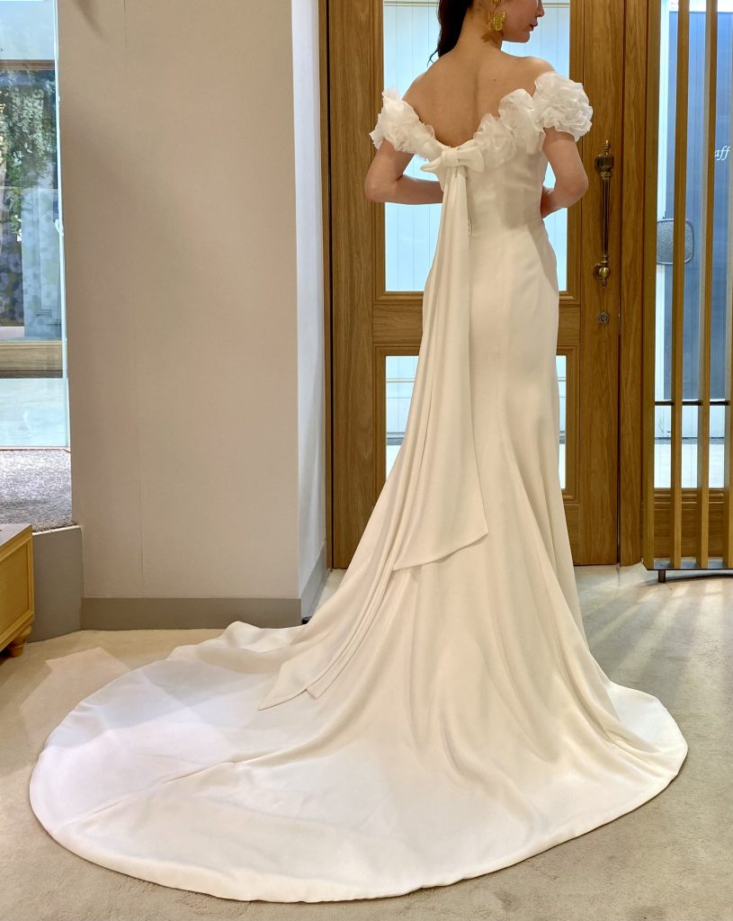 おすすめドレスのご紹介= VIKTOR ＆ ROLF MARIAGE(ヴィクター アンド ロルフ マリアージュ) のソフトマーメイドドレス=