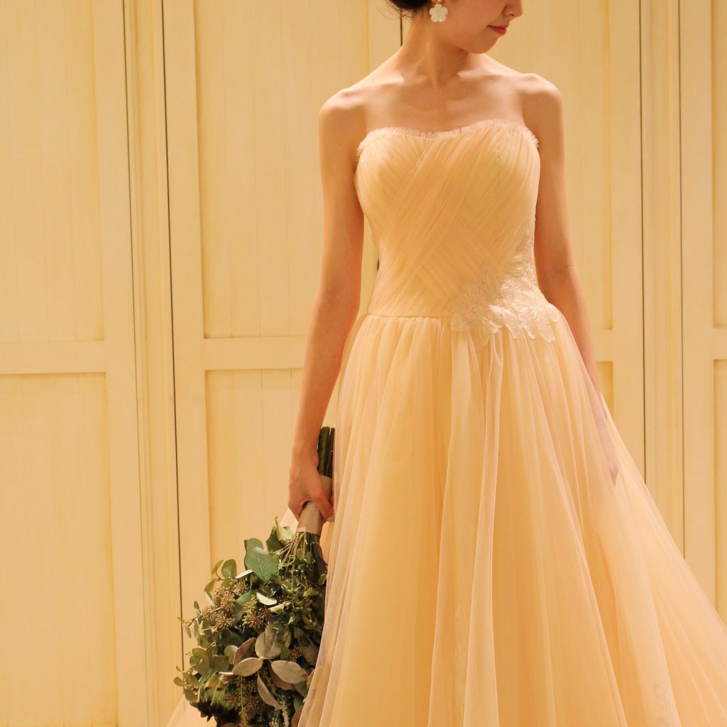 Fiore Biancaオリジナルカラードレスで最高に可愛いお色直しはいかがですか？