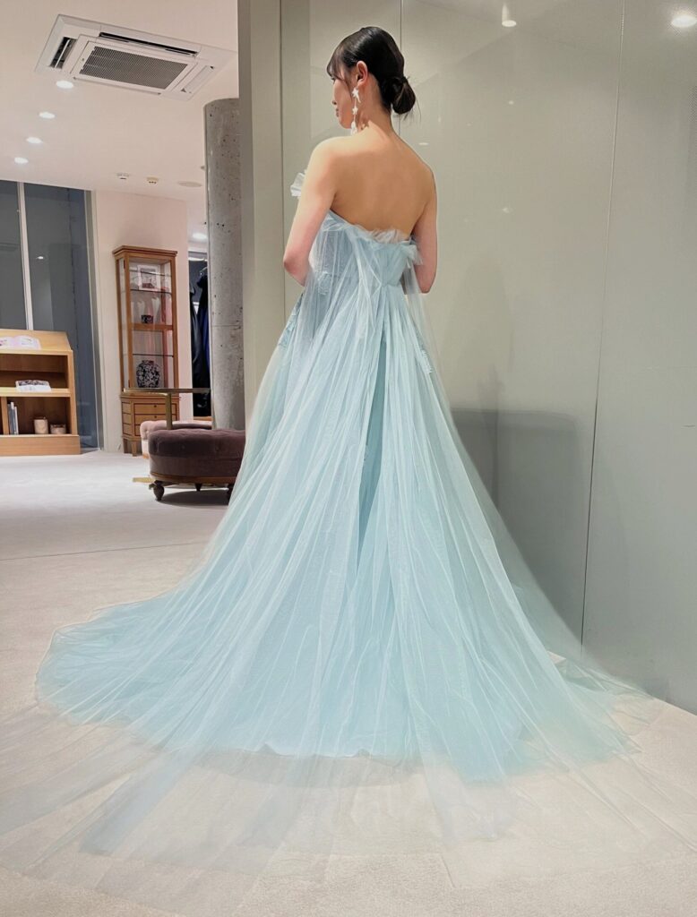 おすすめドレスのご紹介=esum(エスム)のこだわりが詰まったカラードレス"GRES(グレス)"=